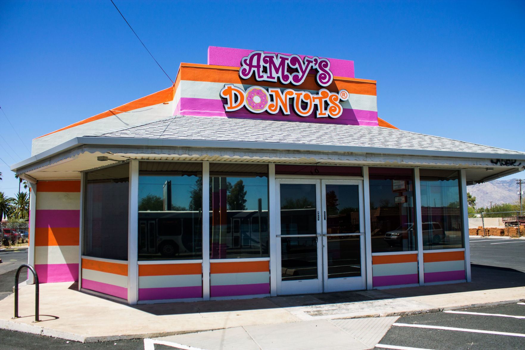 Amy's Donuts — 101 E. Fort Lowell Road